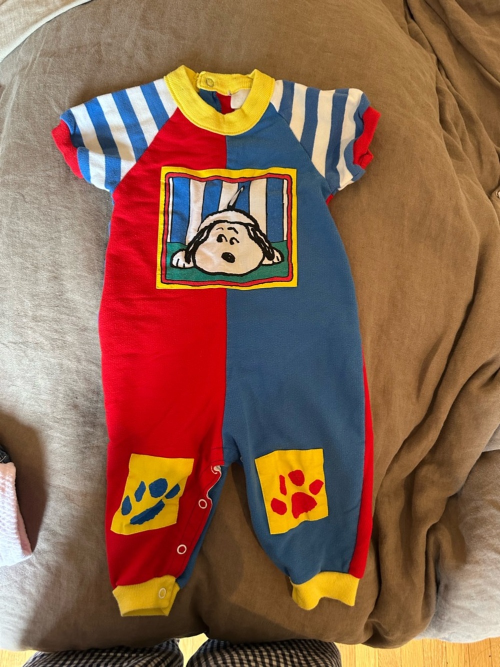Vintage Peanuts Snoopy Colorblock One-Piece Romper with Puppy Patch - Red & Blue